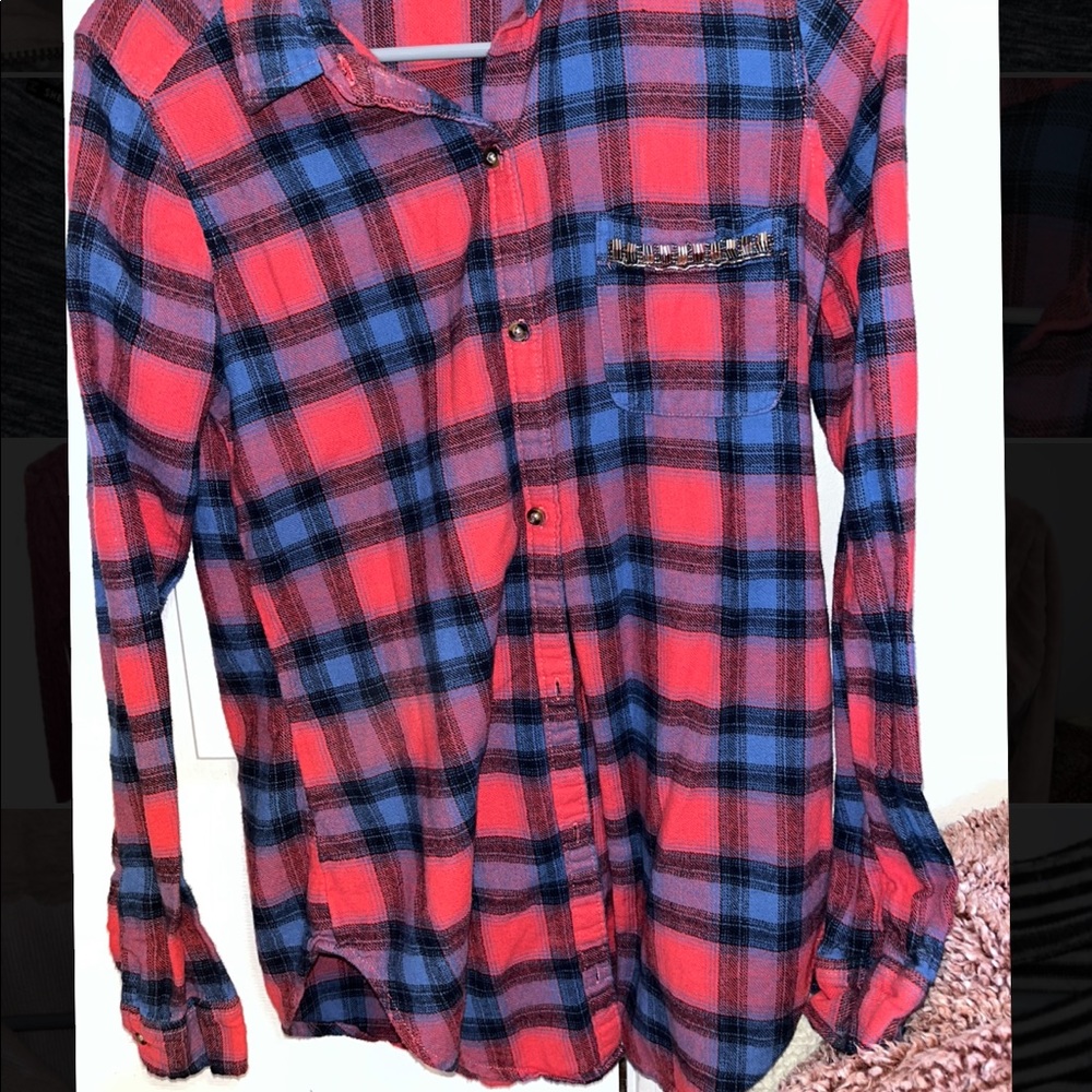 Red and blue plaid long sleeve shirt